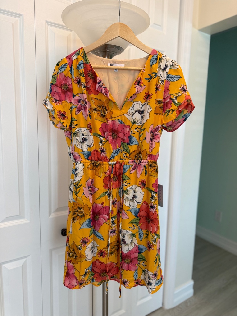 DR2 Yellow Floral V-Neck Mini Dress